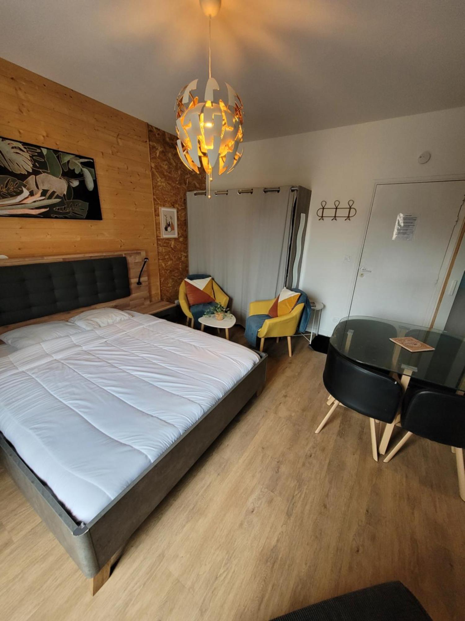 L'Edelweiss Apartment La Bourboule ภายนอก รูปภาพ